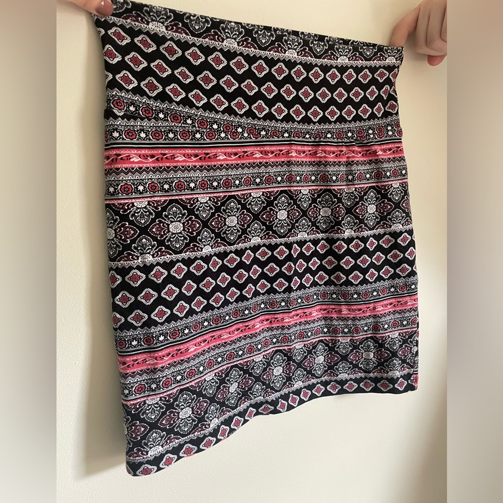 charlotte russe skirt size M